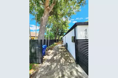 4962 SW 95th Ave, Cooper City, FL 33328 - Photo 32