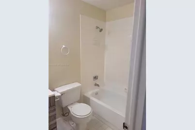 785 NW 103rd Ter #202, Pembroke Pines, FL 33026 - Photo 2
