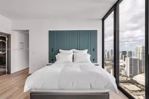20 NE 11th St, Miami, FL 33132 - Photo 24