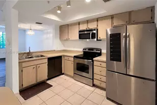 781 SW 148th Ave, Sunrise, FL 33325 - Photo 8