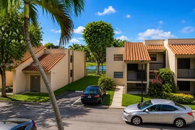 240 W Park Dr #205-4, Miami, FL 33172 - Photo 14