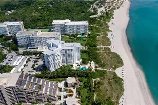200 Ocean Ln Dr, Key Biscayne, FL 33149 - Photo 46