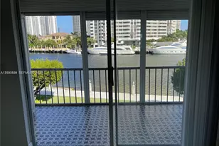 3030 Marcos Dr, Aventura, FL 33160 - Photo 4
