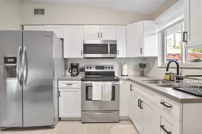 4282 NW 1st Ave, Miami, FL 33127 - Photo 52