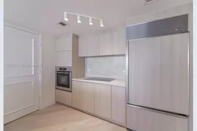 17201 Collins Ave #2209, Sunny Isles Beach, FL 33160 - Photo 14
