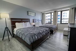 5225 Collins Ave, Miami Beach, FL 33140 - Photo 12