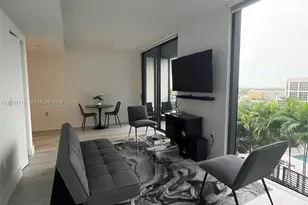 121 NE 34th St, Miami, FL 33137 - Photo 8