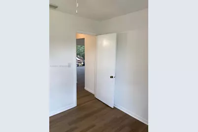9761 W Heather Ln, Miramar, FL 33025 - Photo 16