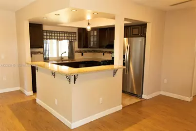 9880 NW 24th Pl, Sunrise, FL 33322 - Photo 2
