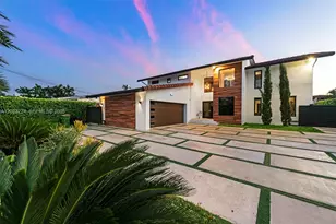 1942 NE 119th Rd, North Miami, FL 33181 - Photo 2