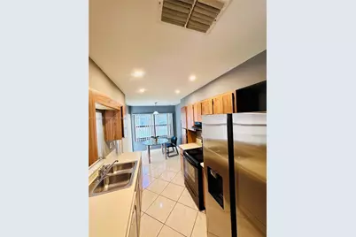8203 NW 100th Dr, Tamarac, FL 33321 - Photo 10