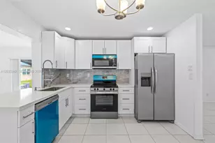 7505 NW 58th St, Tamarac, FL 33321 - Photo 10