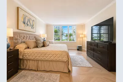 5700 Collins Ave #3A, Miami Beach, FL 33140 - Photo 20