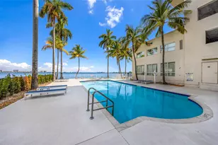 1625 Kennedy Causeway, North Bay Village, FL 33141 - Photo 32