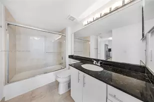 1625 Kennedy Causeway, North Bay Village, FL 33141 - Photo 30