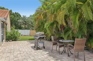 13100 NW 11th Dr, Sunrise, FL 33323 - Photo 12