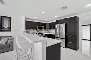 448 NW 15th Way, Fort Lauderdale, FL 33311 - Photo 8