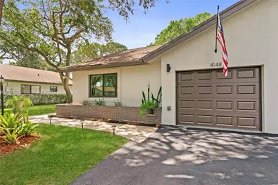 4148 N Palm Forest Dr N, Delray Beach, FL 33445 - Photo 2