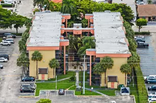 5490 W 21st Ct, Hialeah, FL 33016 - Photo 26