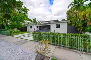 1209 NE 96th St, Miami Shores, FL 33138 - Photo 2