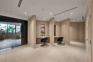 700 NE 24th St, Miami, FL 33137 - Photo 26