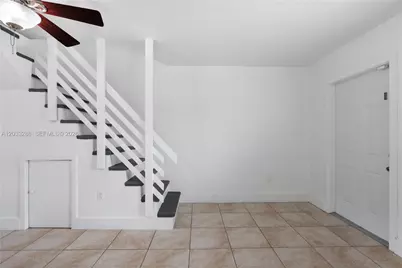 932 SW 6th St #5, Miami, FL 33130 - Photo 6