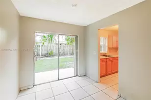 7820 SW 9th St, North Lauderdale, FL 33068 - Photo 6