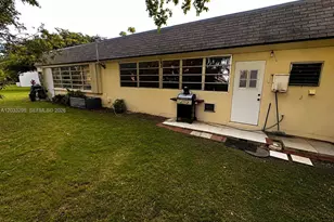 17215 SW 112th Ct, Miami, FL 33157 - Photo 6