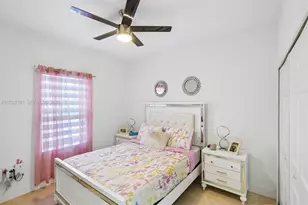 910 Richmond Ave N, Lehigh Acres, FL 33972 - Photo 56