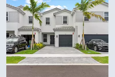 106 SW 184th Pl #106, Pembroke Pines, FL 33029 - Photo 1