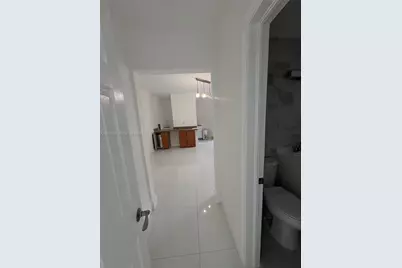 7920 Harding Ave #8, Miami Beach, FL 33141 - Photo 4
