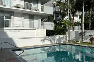 7832 Collins Ave, Miami Beach, FL 33141 - Photo 16