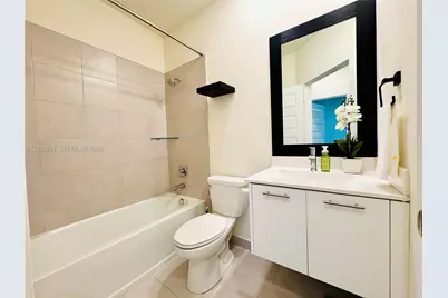 10295 NW 64th Ter #104, Doral, FL 33178 - Photo 12