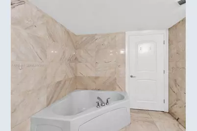 16699 Collins Ave #1803, Sunny Isles Beach, FL 33160 - Photo 6