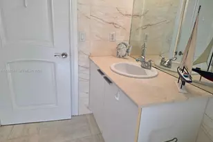 16699 Collins Ave, Sunny Isles Beach, FL 33160 - Photo 20