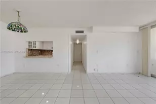8050 NW 8th St, Miami, FL 33126 - Photo 6