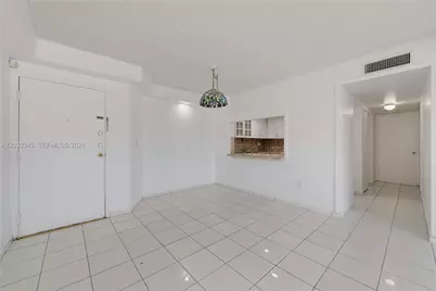 8050 NW 8th St #110, Miami, FL 33126 - Photo 2