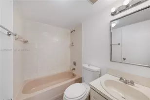 8050 NW 8th St, Miami, FL 33126 - Photo 12