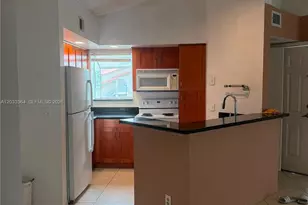 3350 N Pinewalk Dr N, Margate, FL 33063 - Photo 10