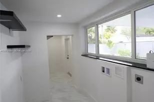 10381 SW 32nd St, Miami, FL 33165 - Photo 18