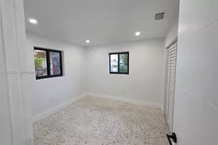 233 E 7th St, Hialeah, FL 33010 - Photo 10