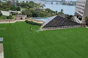 325 S Biscayne Blvd, Miami, FL 33131 - Photo 34