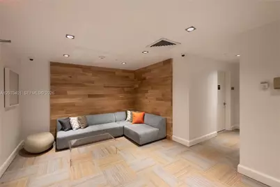 950 Brickell Bay Dr #4403, Miami, FL 33131 - Photo 16