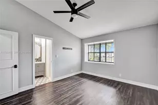 3325 S Carambola Cir S, Coconut Creek, FL 33066 - Photo 8