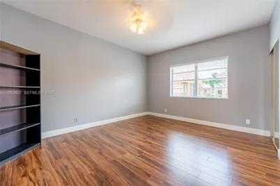 19160 NW 82nd Cir Ct #31L, Hialeah, FL 33015 - Photo 24