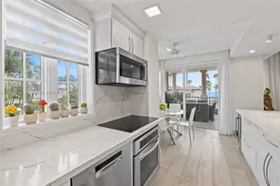 19122 Fisher Island Dr, Miami Beach, FL 33109 - Photo 14