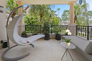 19122 Fisher Island Dr, Miami Beach, FL 33109 - Photo 28