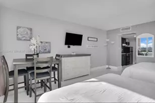 19201 Collins Ave, Sunny Isles Beach, FL 33160 - Photo 4
