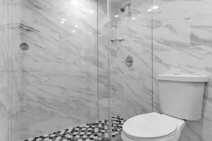 19201 Collins Ave, Sunny Isles Beach, FL 33160 - Photo 8