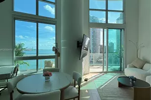 300 S Biscayne Blvd, Miami, FL 33131 - Photo 30